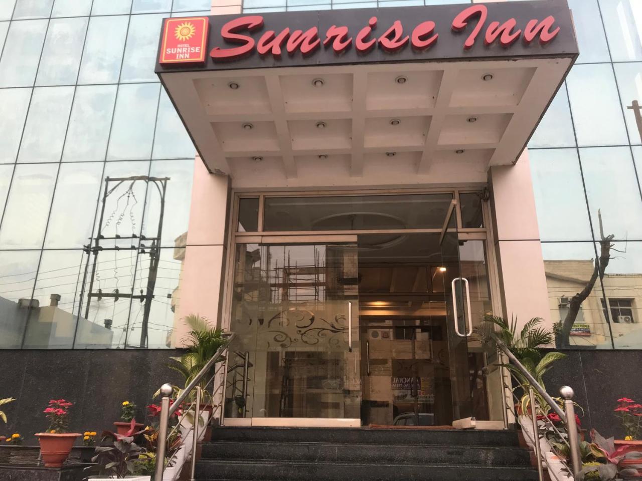 Hotel Sunrise Inn Lucknow Exterior foto